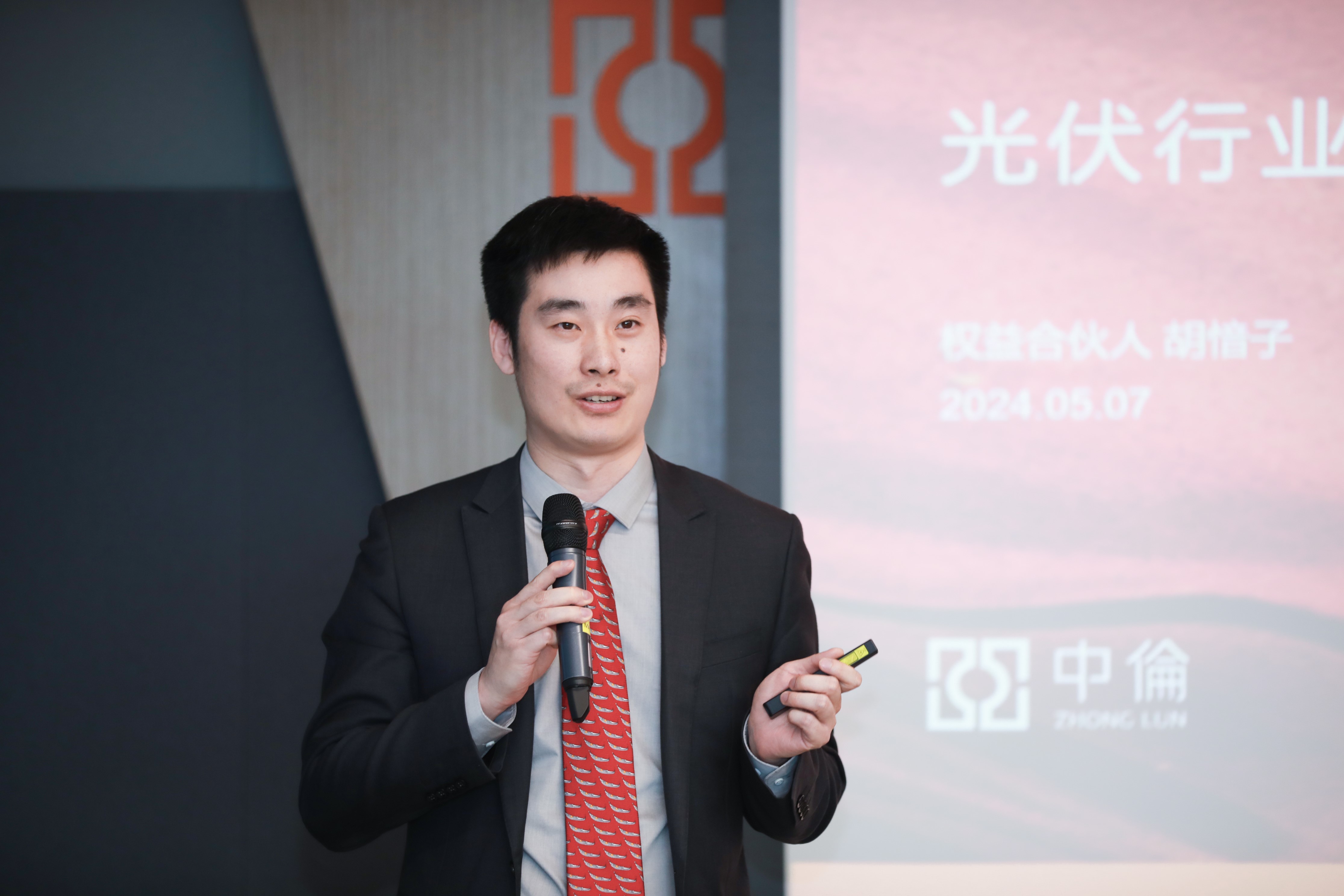 1715408983795083466.jpg 1715408983795083466.jpg