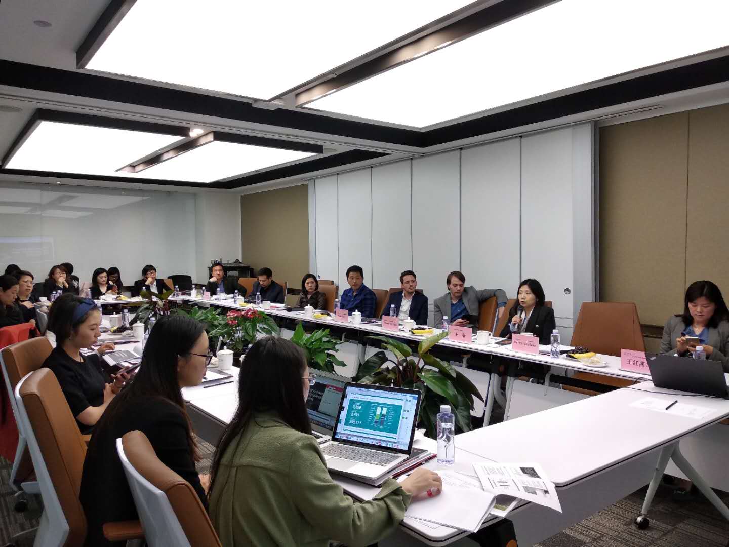 茄子精产国产品入口