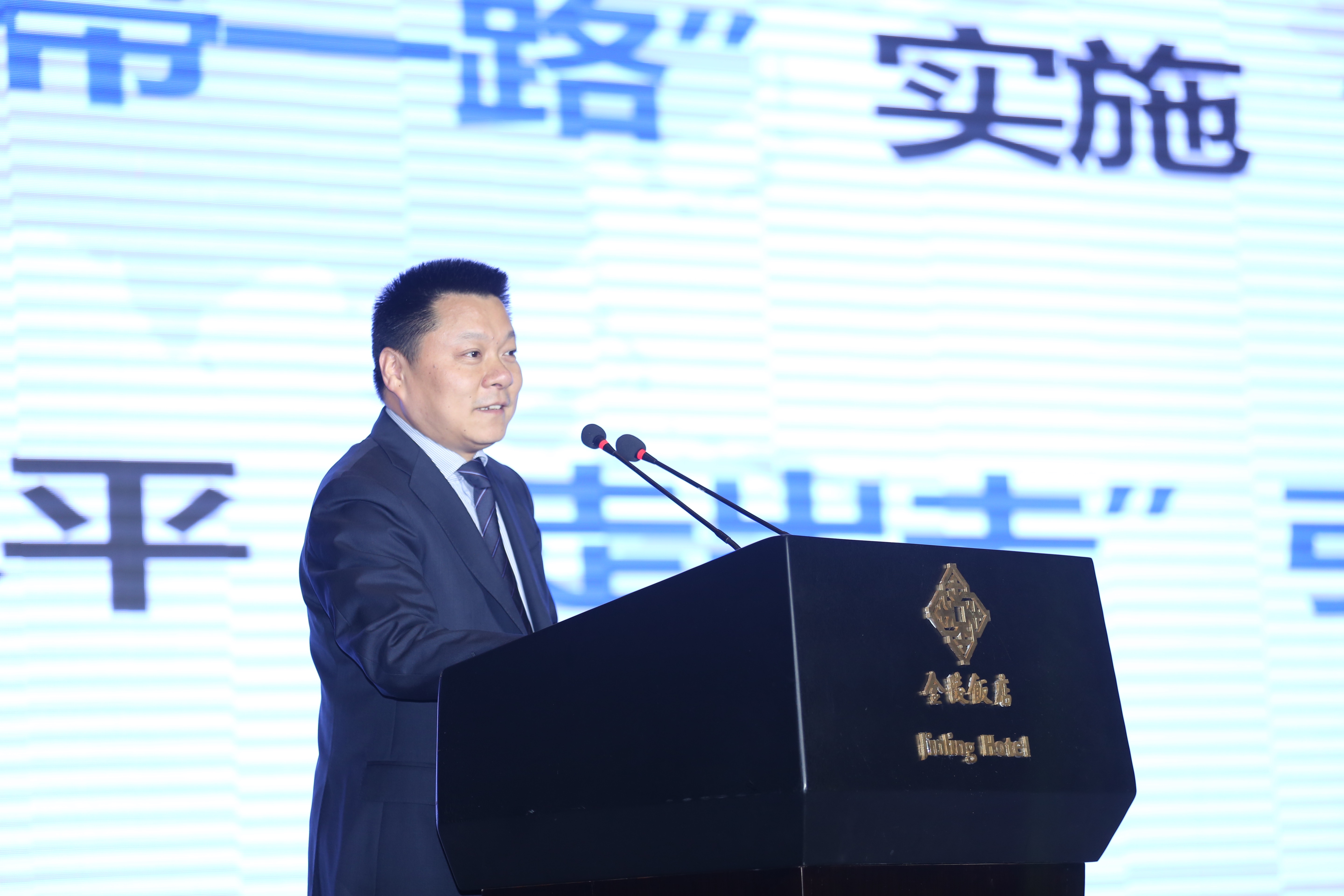 茄子精产国产品入口