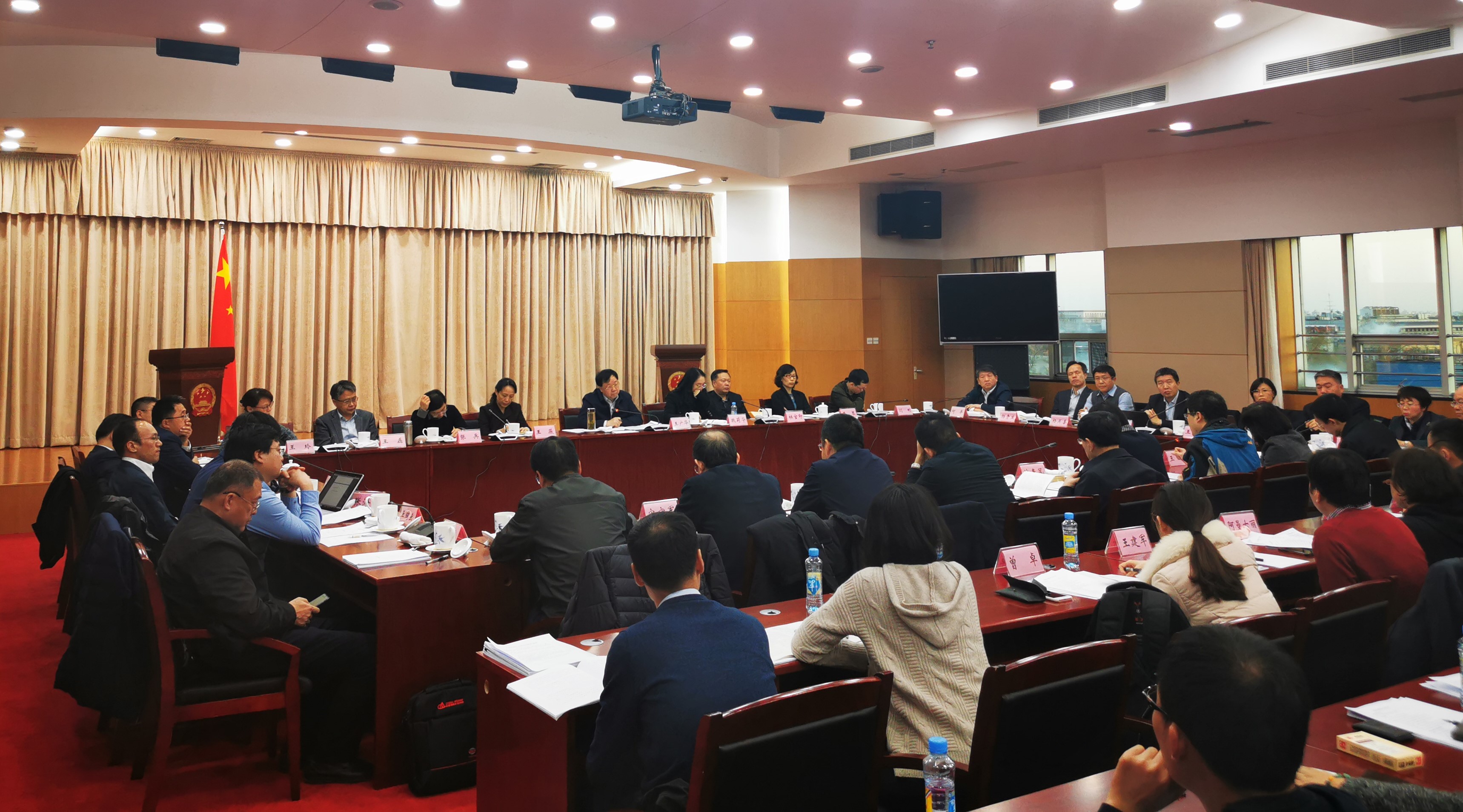 茄子精产国产品入口