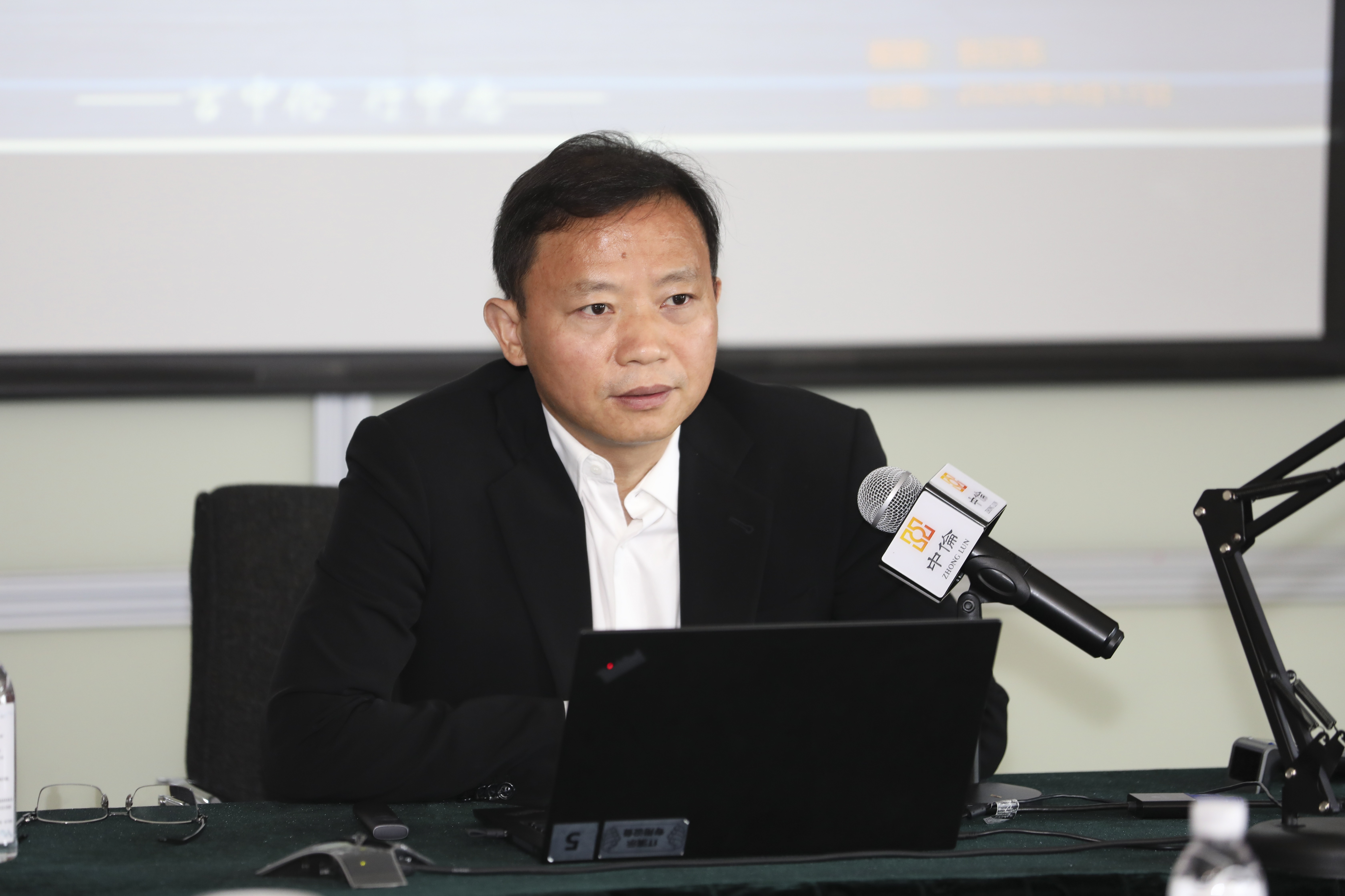 茄子精产国产品入口