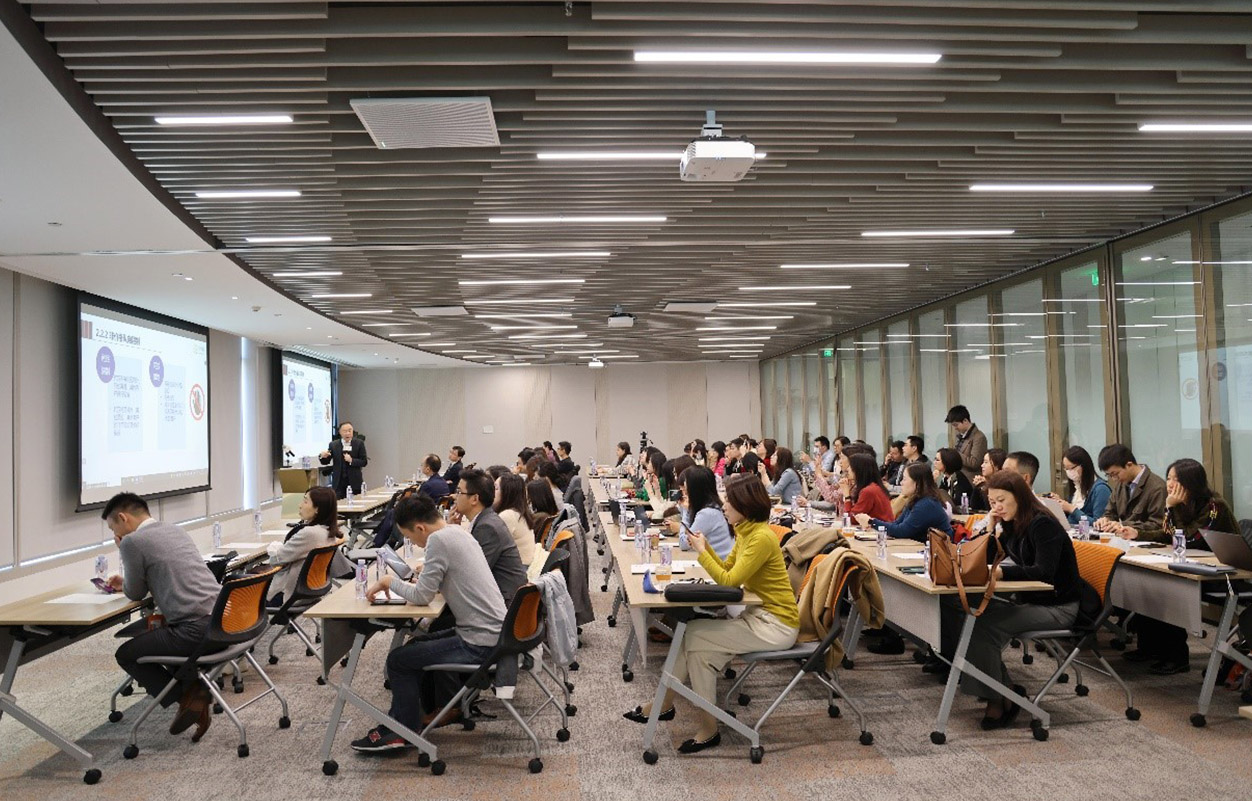 茄子精产国产品入口